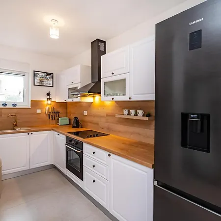 1 Bedroom Beautiful In Zára